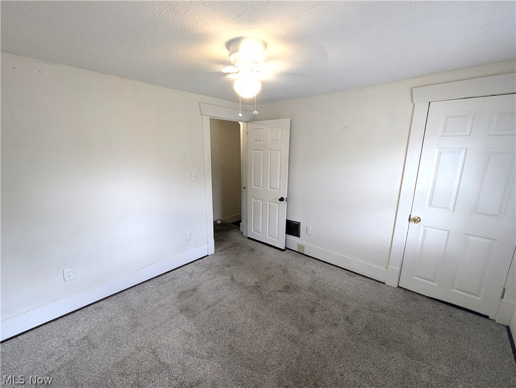 2330 Mahoning Avenue NW Warren OH 44483