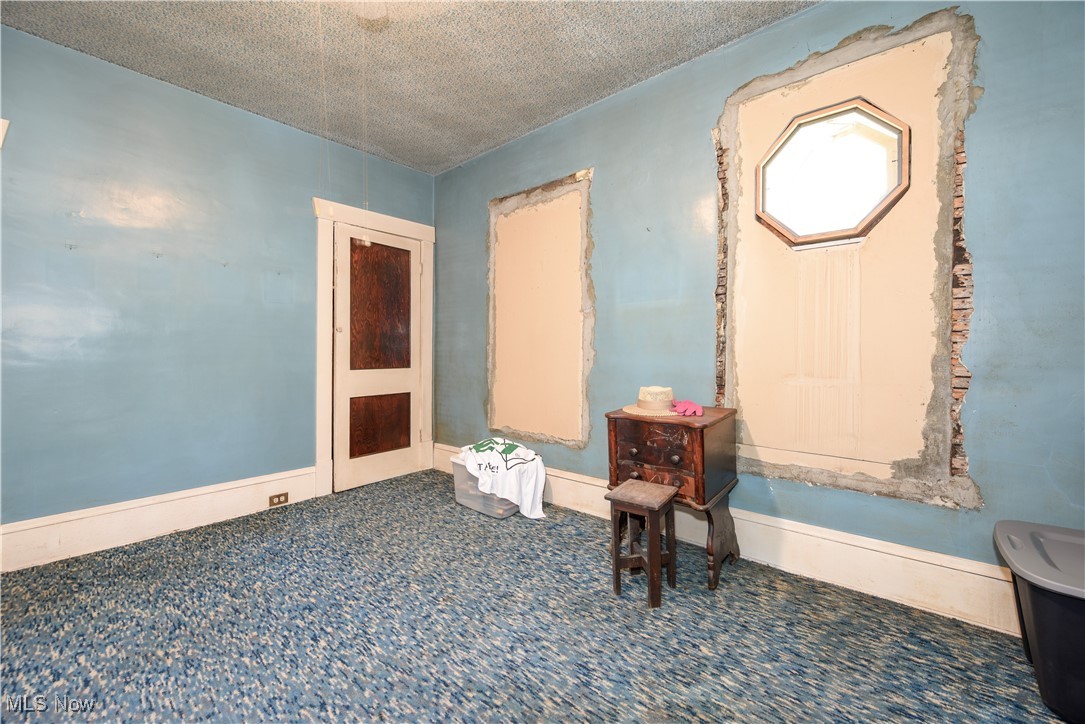 1751 Crawford Avenue Wellsville OH 43968