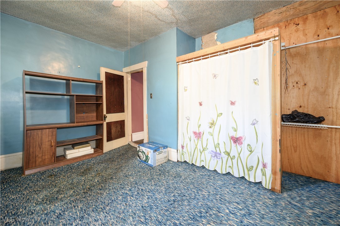 1751 Crawford Avenue Wellsville OH 43968