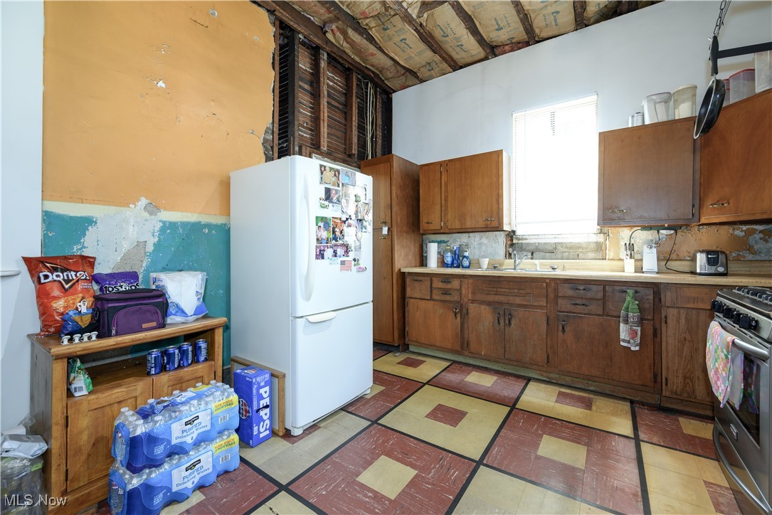 1751 Crawford Avenue Wellsville OH 43968