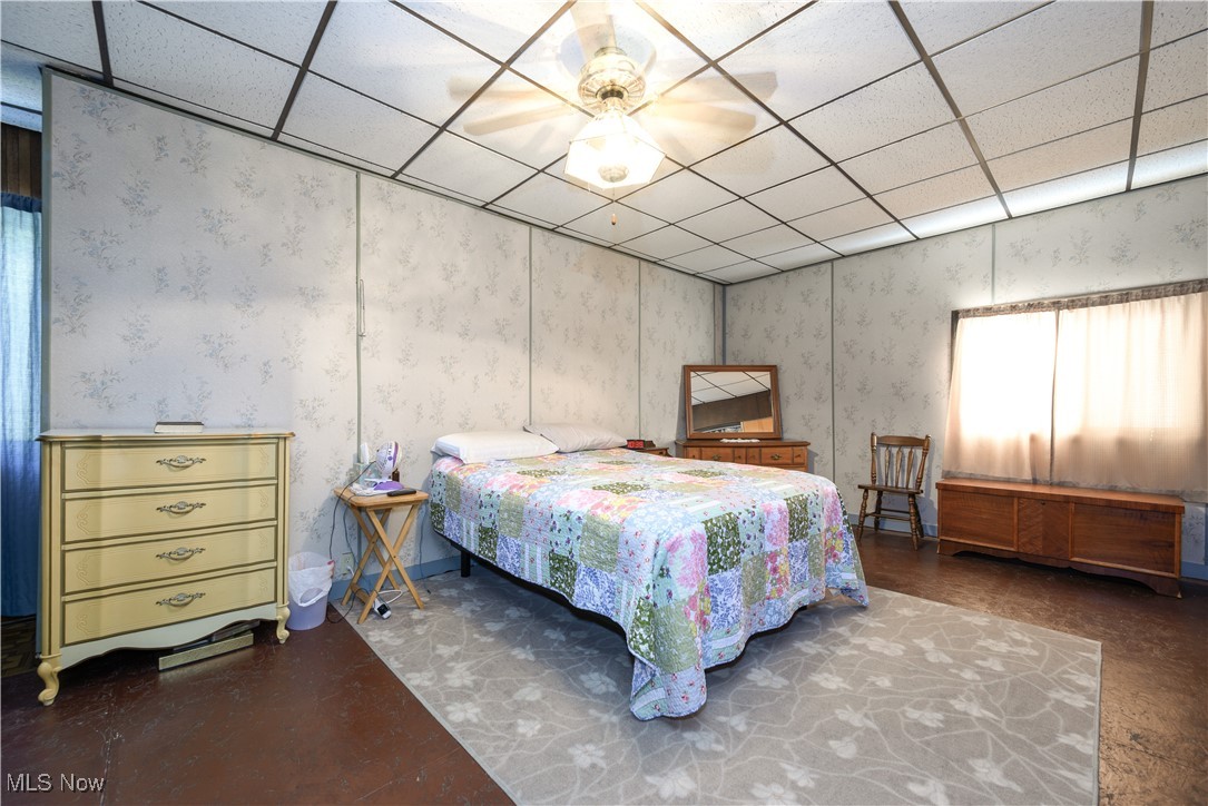 1751 Crawford Avenue Wellsville OH 43968