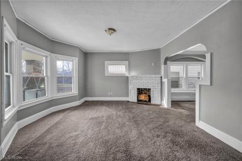 3274 E 123rd Street Cleveland OH 44120