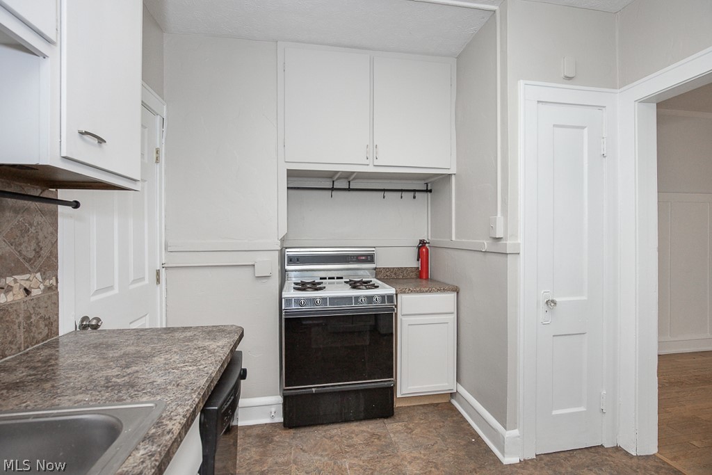 2671 Hampshire Road Cleveland Heights OH 44106