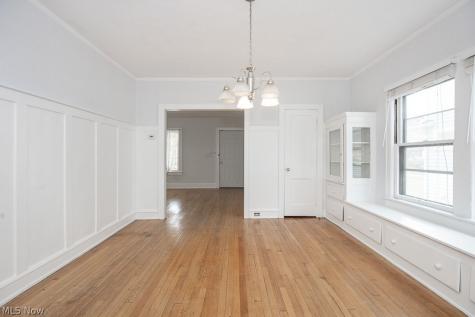 2671 Hampshire Road Cleveland Heights OH 44106