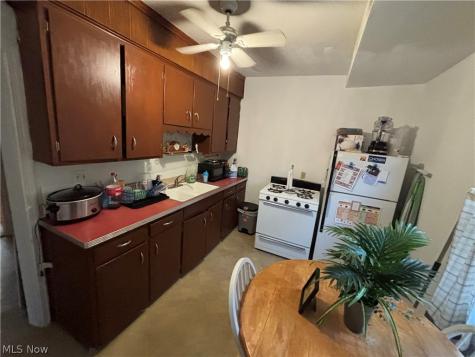 831 Whitcomb Road Cleveland OH 44110