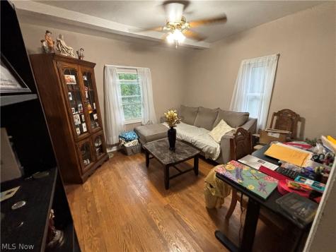 831 Whitcomb Road Cleveland OH 44110