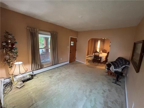 831 Whitcomb Road Cleveland OH 44110