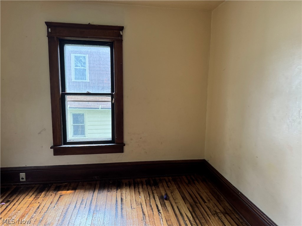 499-501 Sherman Street Akron OH 44311