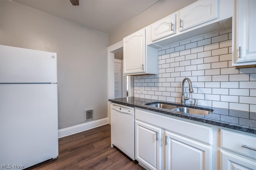 3290 W 17th Street Cleveland OH 44109
