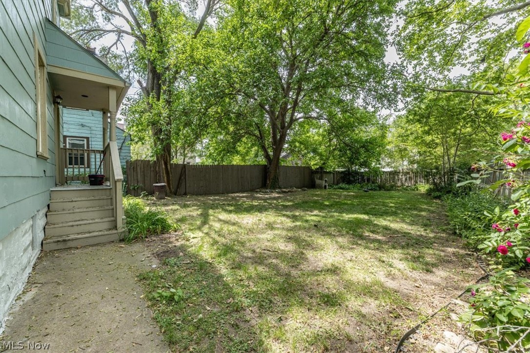 3290 W 17th Street Cleveland OH 44109