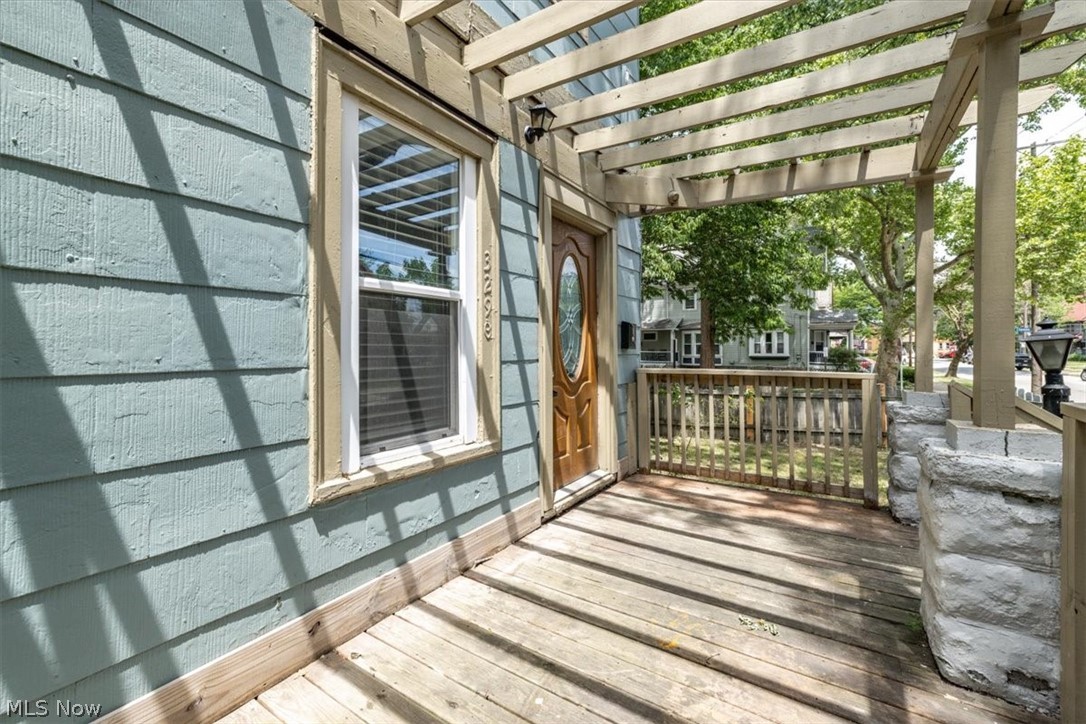 3290 W 17th Street Cleveland OH 44109