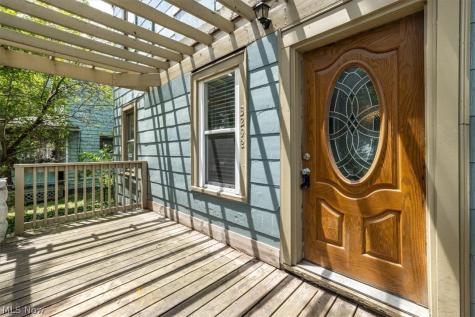 3290 W 17th Street Cleveland OH 44109