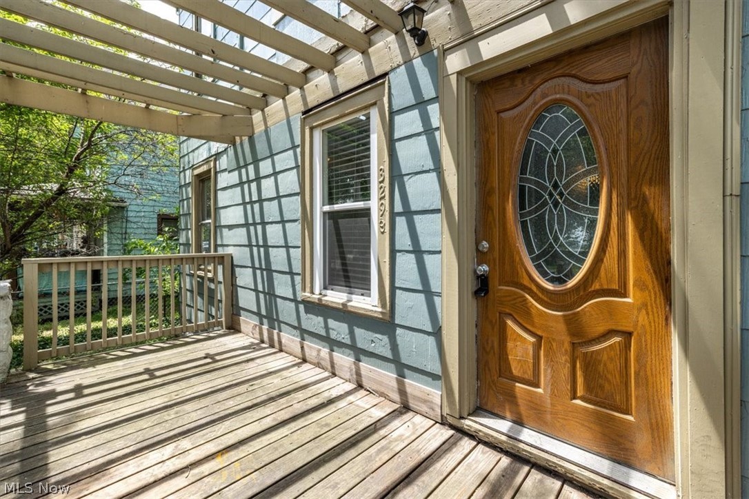 3290 W 17th Street Cleveland OH 44109