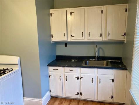 32 Summit Avenue Niles OH 44446