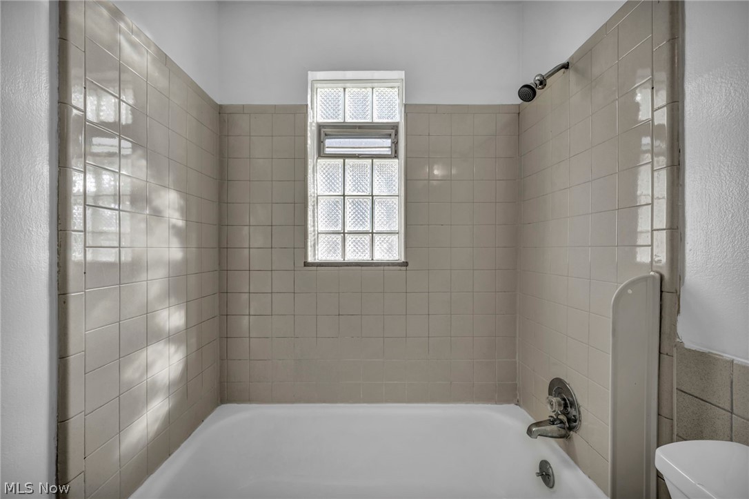 275 E 200th Street Euclid OH 44119