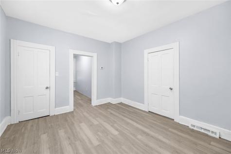 2597 W 15th Street Cleveland OH 44113