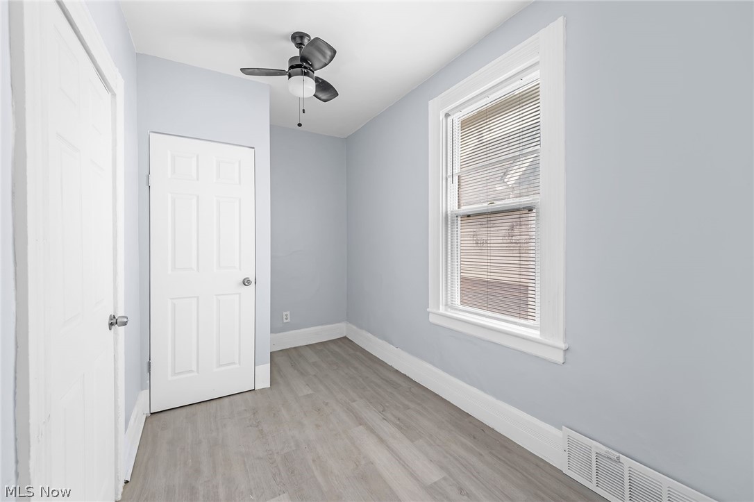 2597 W 15th Street Cleveland OH 44113