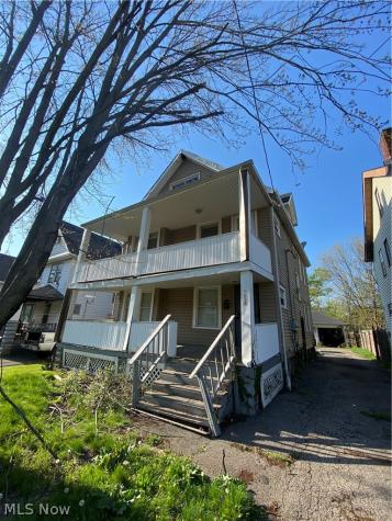 7813 Laumer Avenue Cleveland OH 44105