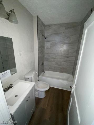 7813 Laumer Avenue Cleveland OH 44105