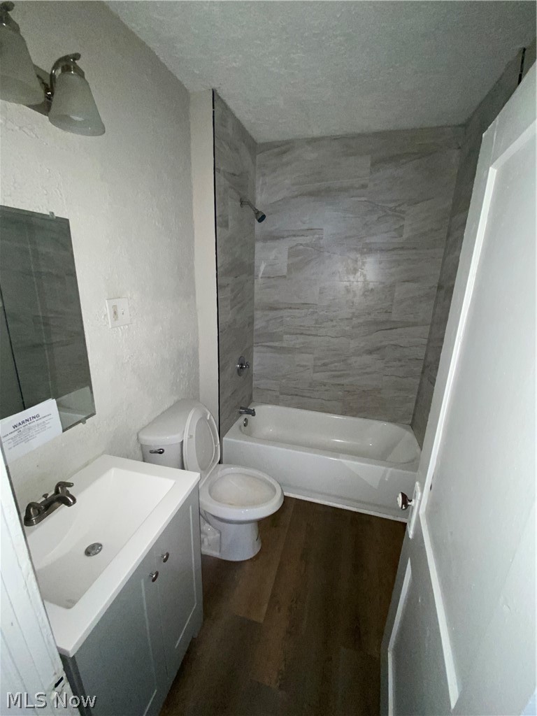 7813 Laumer Avenue Cleveland OH 44105