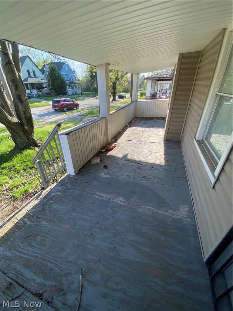 7813 Laumer Avenue Cleveland OH 44105
