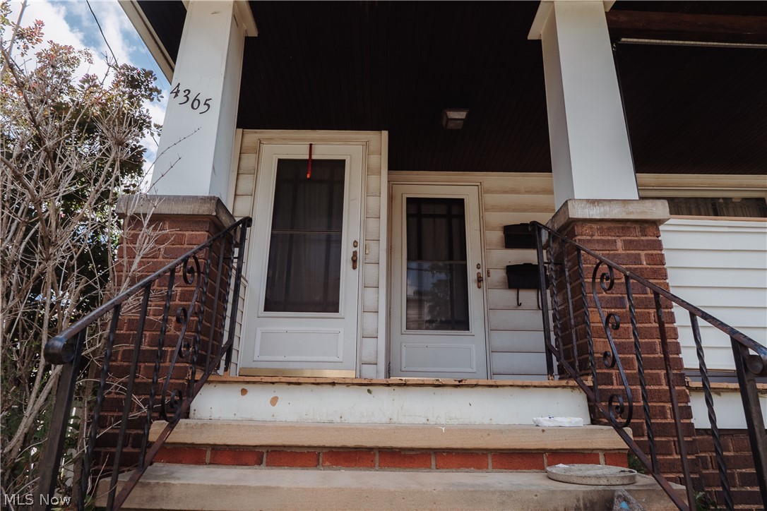 4365 W 28th Street Cleveland OH 44109