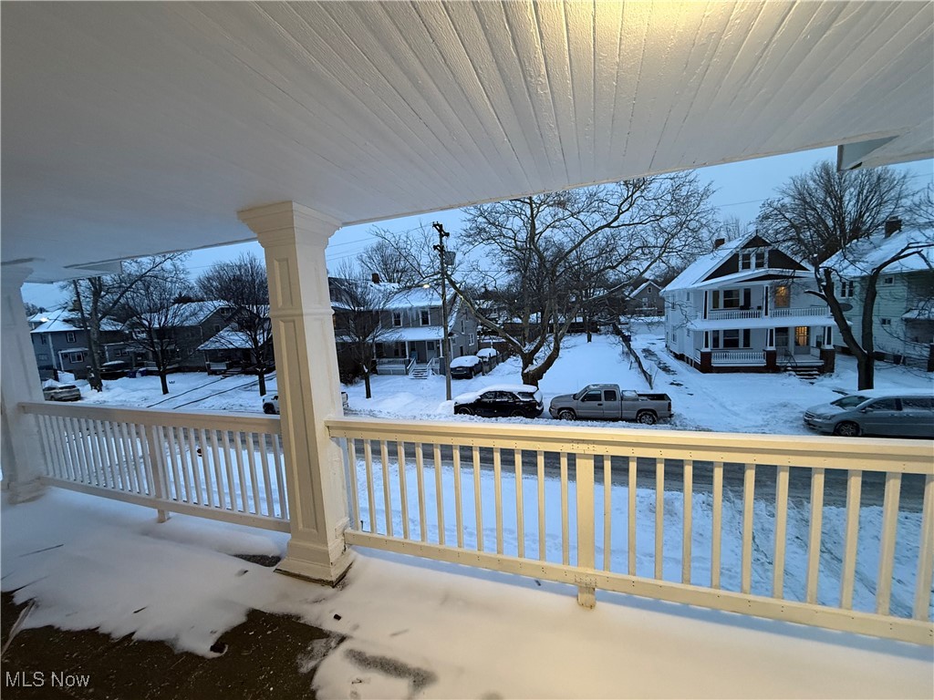 10318 Almira Avenue Cleveland OH 44111