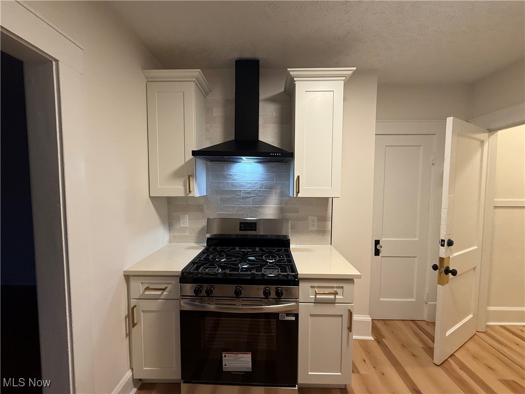 10318 Almira Avenue Cleveland OH 44111