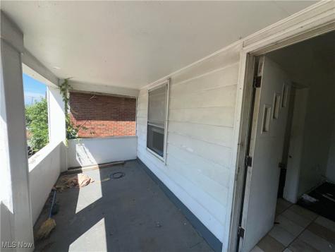 737 E 165th Street Cleveland OH 44110