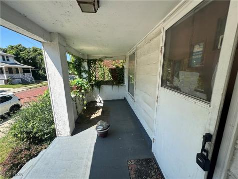 737 E 165th Street Cleveland OH 44110