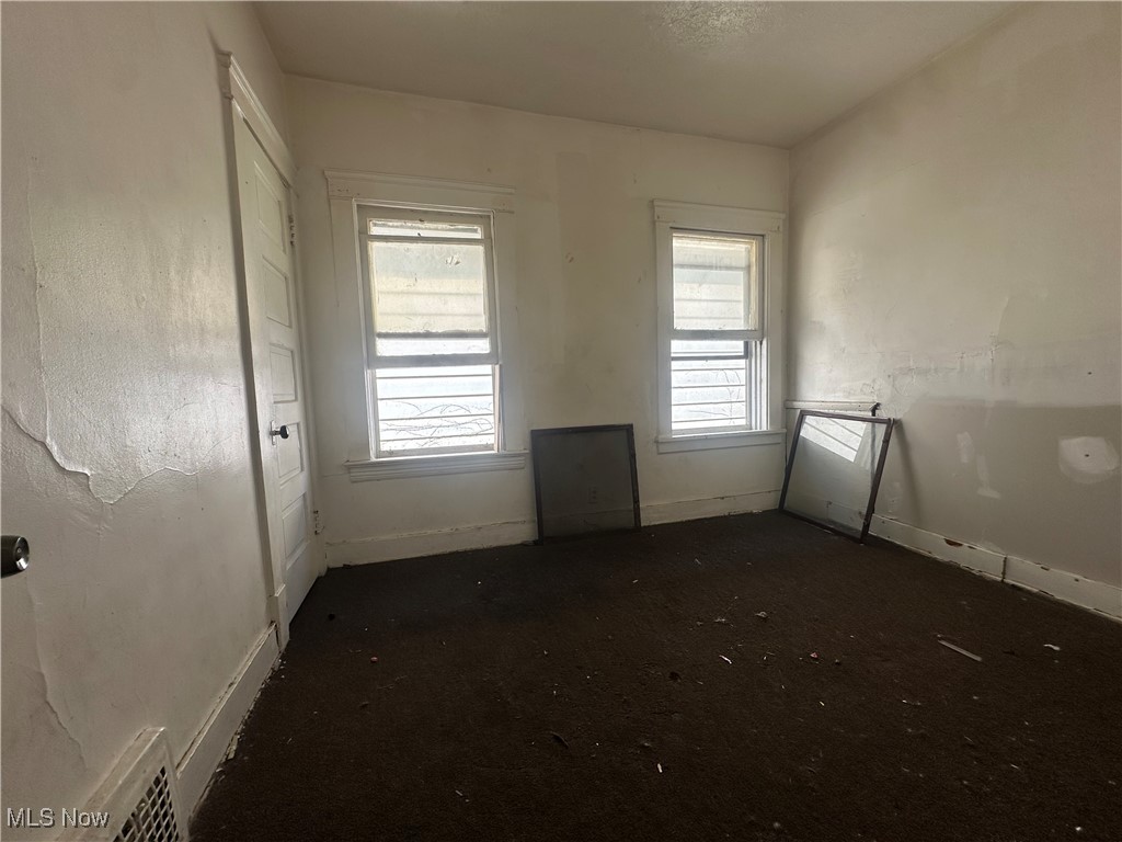 737 E 165th Street Cleveland OH 44110