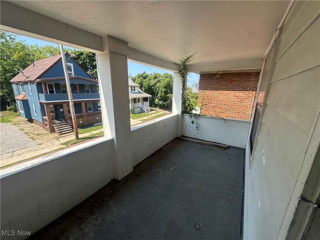 737 E 165th Street Cleveland OH 44110