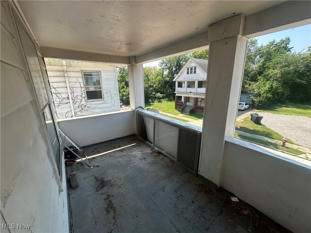 737 E 165th Street Cleveland OH 44110