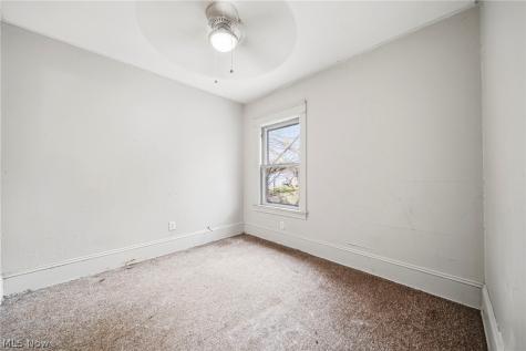 6732 Edna Avenue Cleveland OH 44103