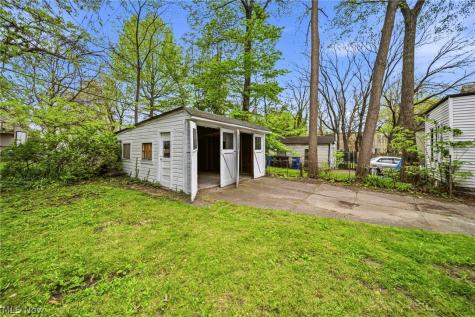 6732 Edna Avenue Cleveland OH 44103