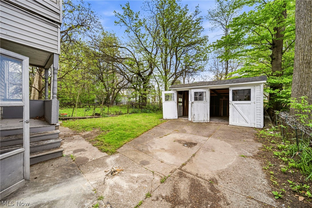 6732 Edna Avenue Cleveland OH 44103