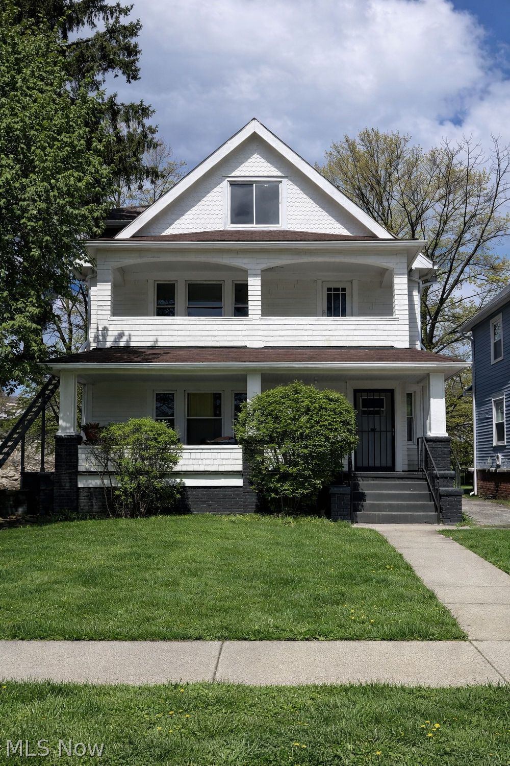 3305 Desota Avenue Cleveland OH 44118