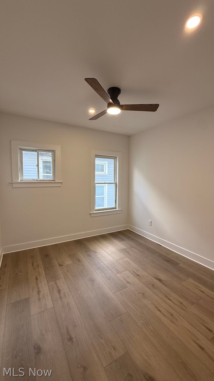 3305 Desota Avenue Cleveland OH 44118