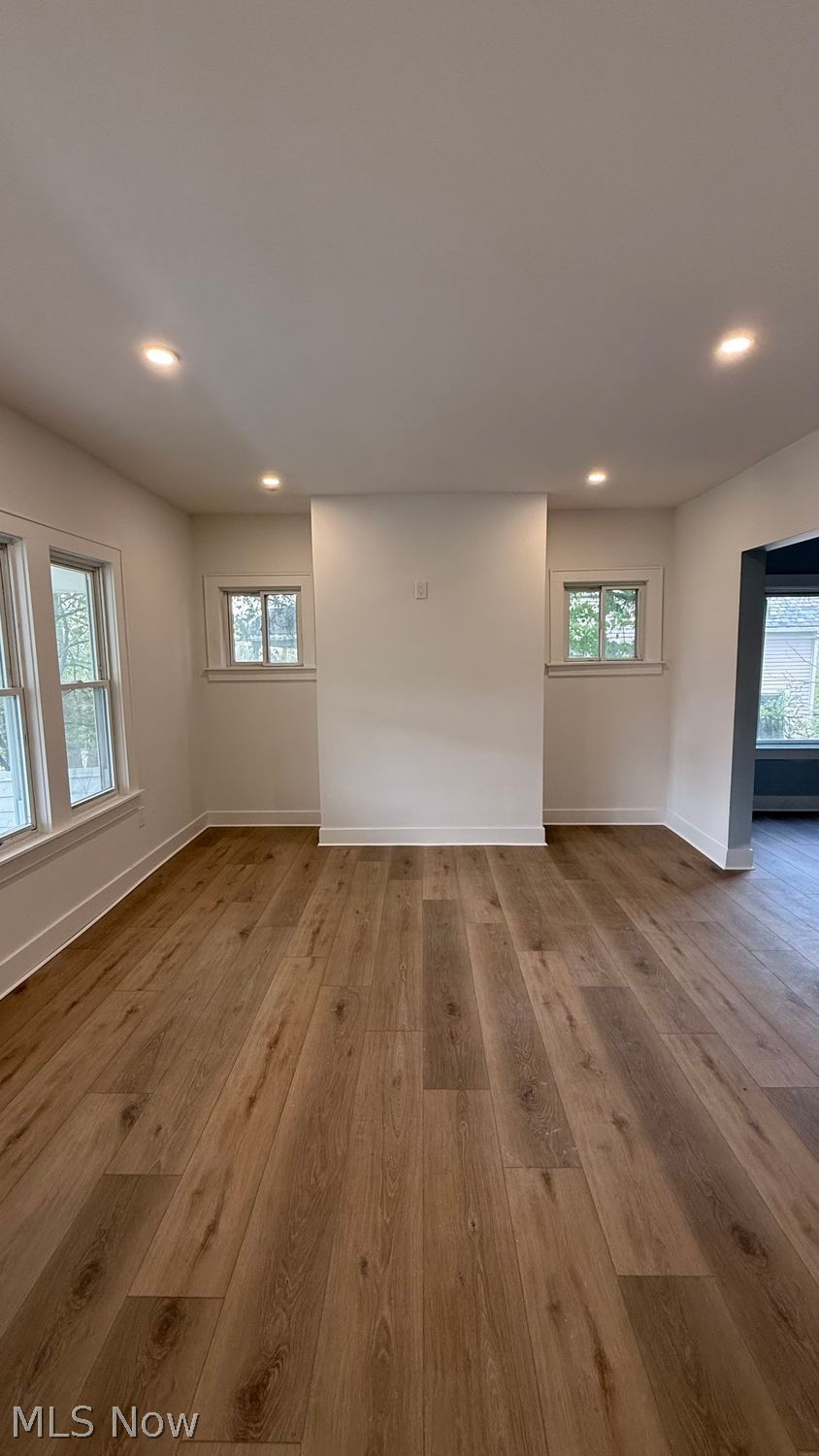 3305 Desota Avenue Cleveland OH 44118