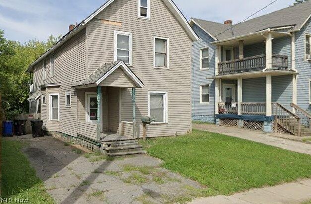 3858 E 72nd Street Cleveland OH 44105
