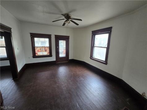 3674 E 52nd Street Cleveland OH 44105