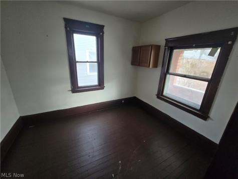 3674 E 52nd Street Cleveland OH 44105