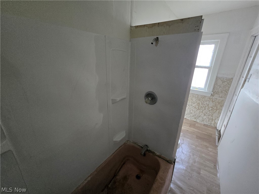 3674 E 52nd Street Cleveland OH 44105