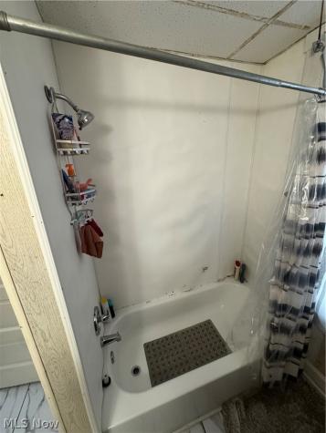 1427 E 51st Street Cleveland OH 44103