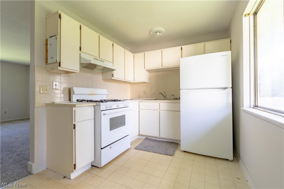 227 Pershing Avenue NW Massillon OH 44646
