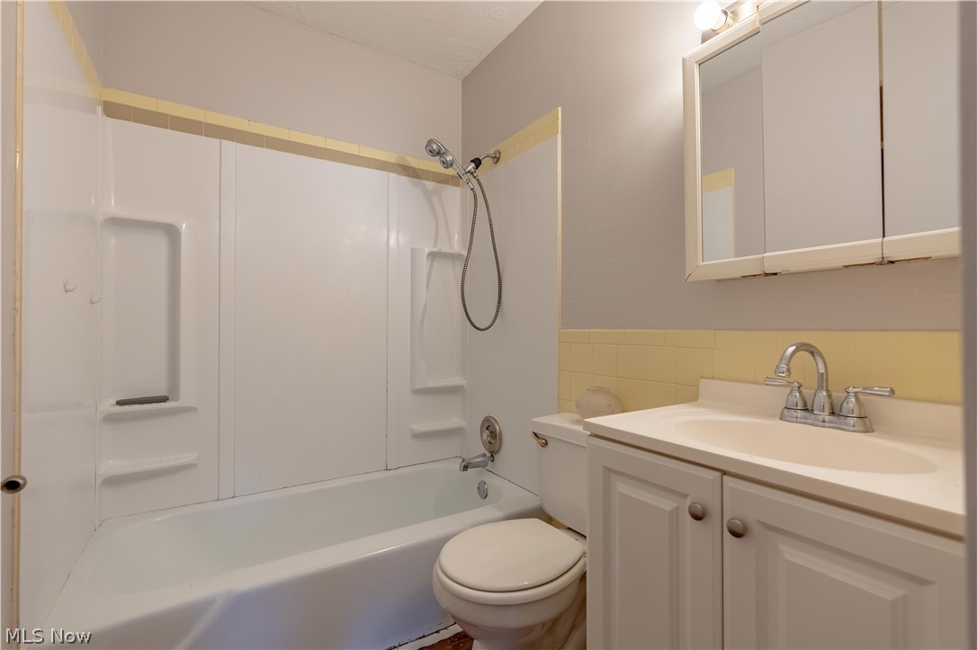 227 Pershing Avenue NW Massillon OH 44646
