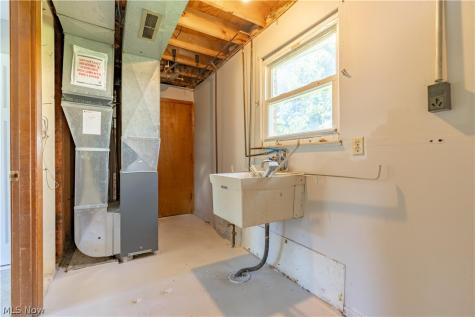 227 Pershing Avenue NW Massillon OH 44646