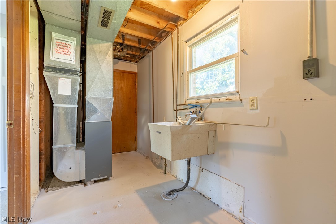 227 Pershing Avenue NW Massillon OH 44646
