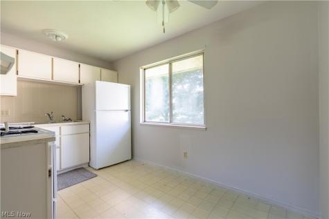 227 Pershing Avenue NW Massillon OH 44646