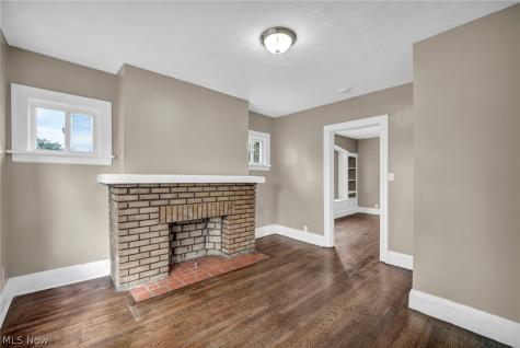 3035 W 116th Street Cleveland OH 44111